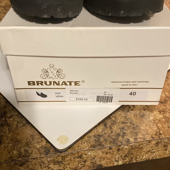 Brunate Of Italy Vera Loafers - Picture 5 of 9